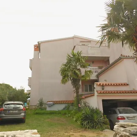 Romantika Apartment *